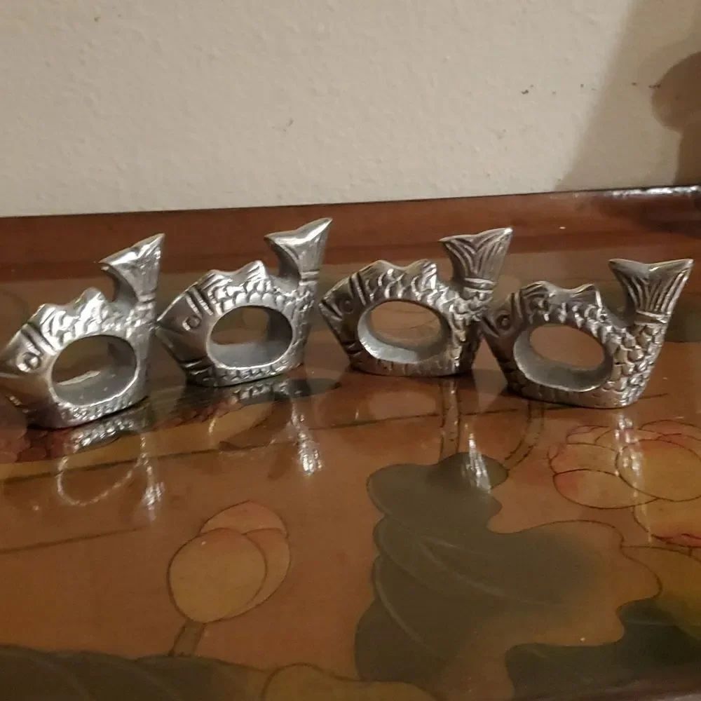 Fish Napkin Rings Set of 4 - Picture 6 of 6